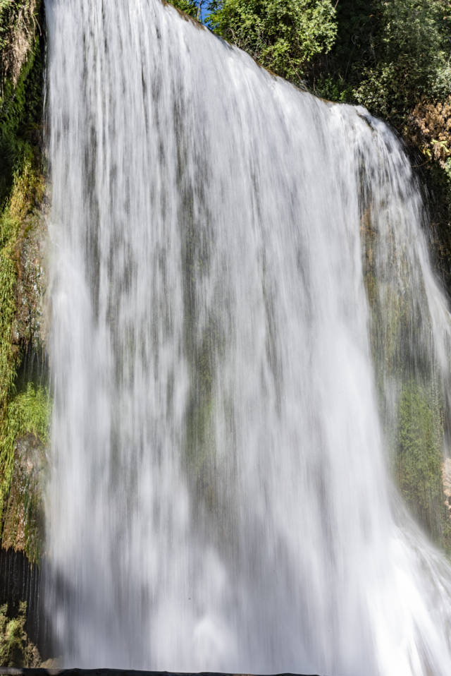 Zaragoza - Nuévalos 15 - monasterio de Piedra - cascada La Caprichosa.jpg